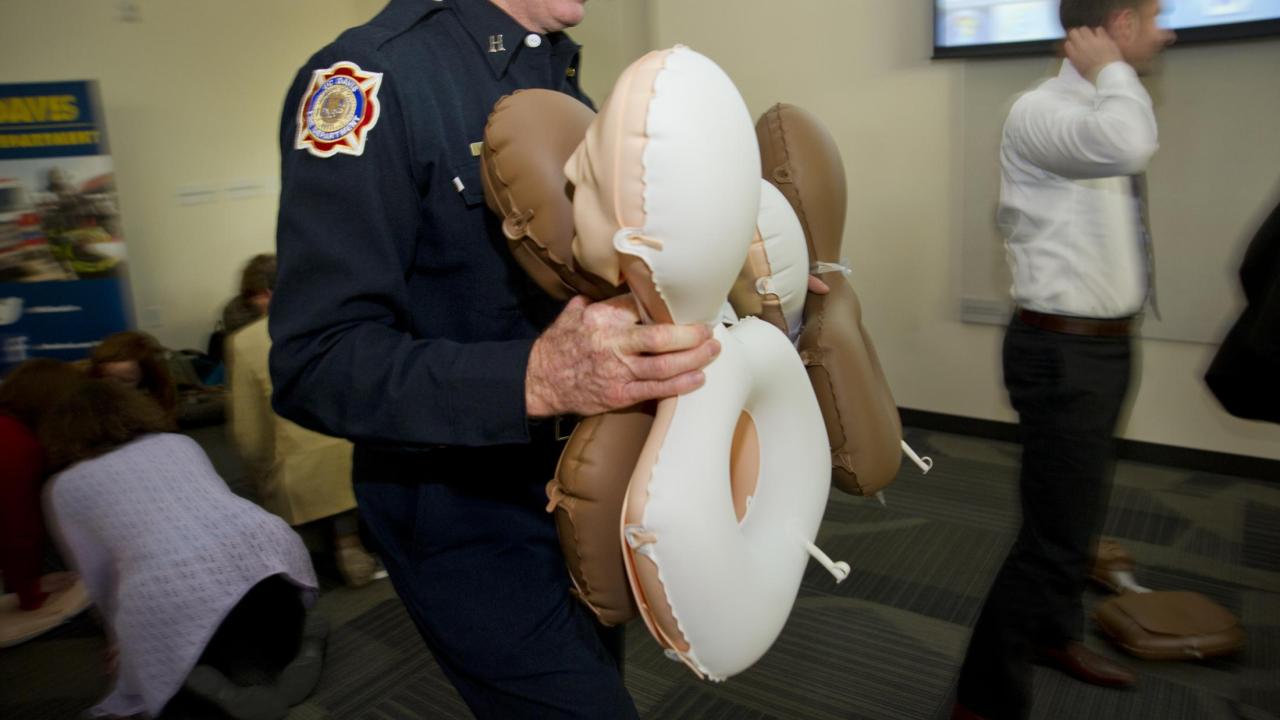 UCDFD Teaches CPR