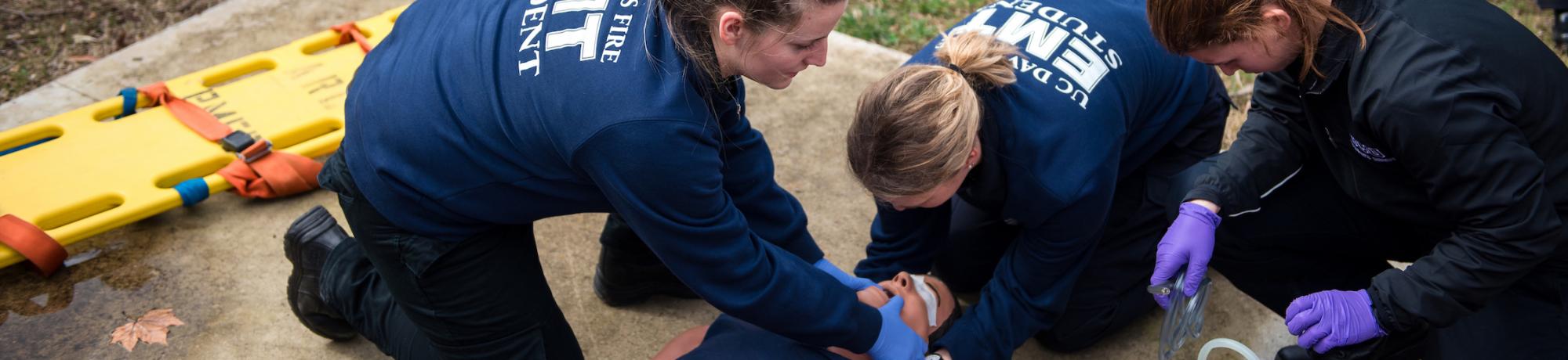 EMT Refresher Course UC Davis Fire Department EMT Refresher Course UC Davis Fire Department